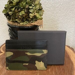Spear Camouflage Leather Card Holder